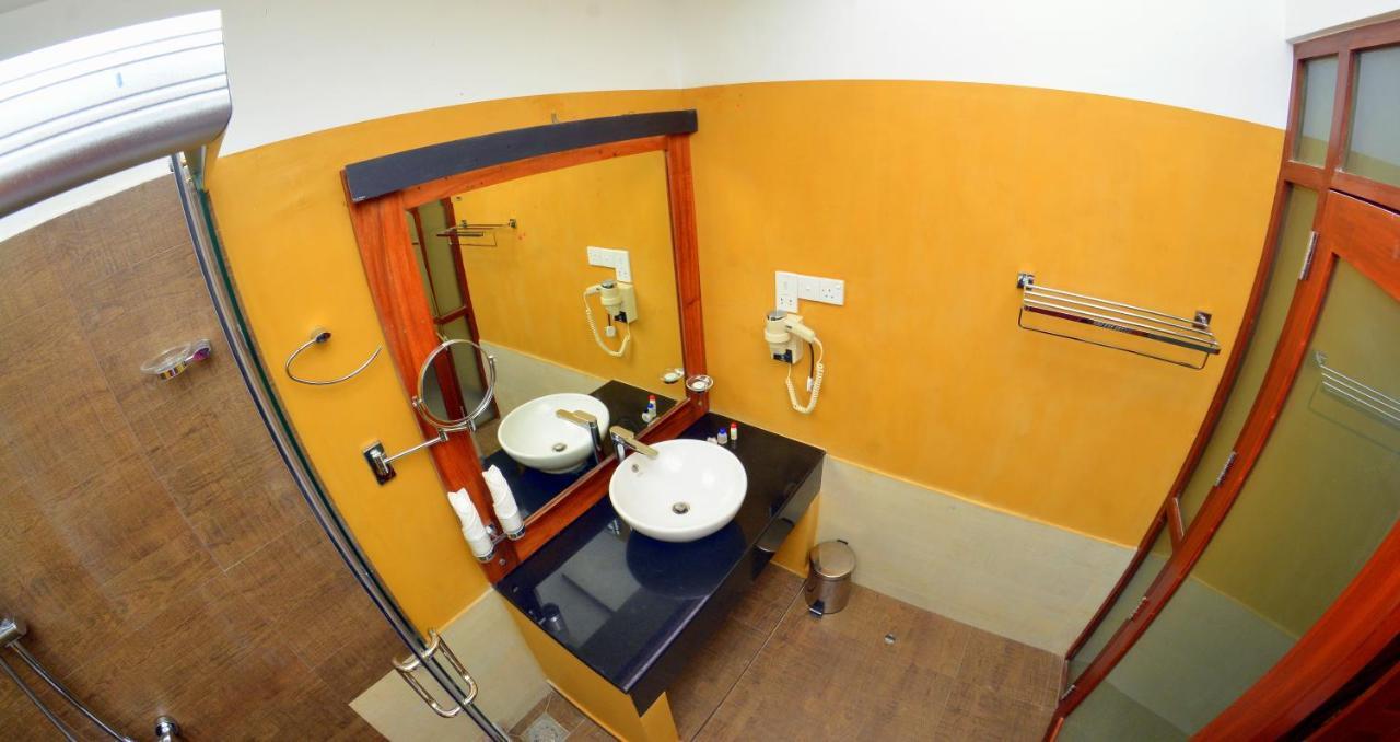 Beach Corridor Hotel & Spa With Free Airport Shuttle Negombo Luaran gambar